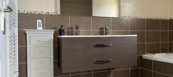 3 bedrooms Villa in Arzens, France No. 310221 15