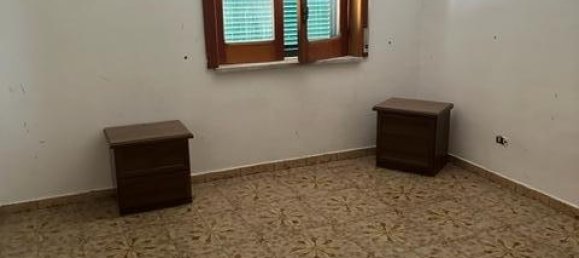 8 rooms Building in Castel Volturno, Italy No. 234939 40