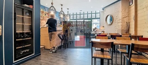 Propriété commerciale à Mâcon, France 69m² No. 355181 3