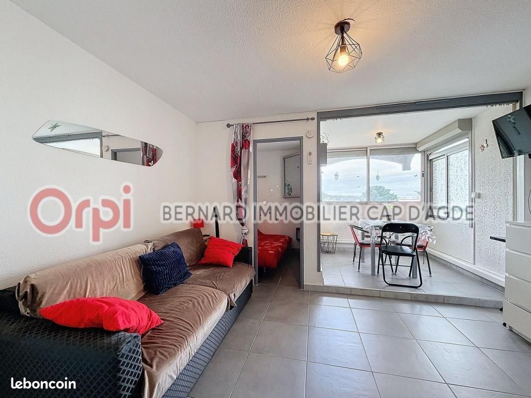 Apartamento de 1 dormitorio en Agde, France No. 191225