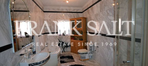 Villa de 3 dormitorios en Pembroke, Malta No. 3669 11