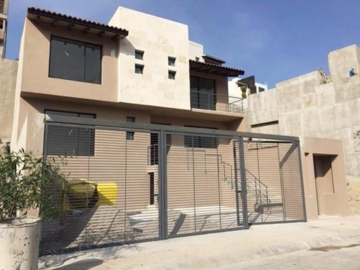 3 bedrooms House in Naucalpan de Juarez, Mexico No. 215216