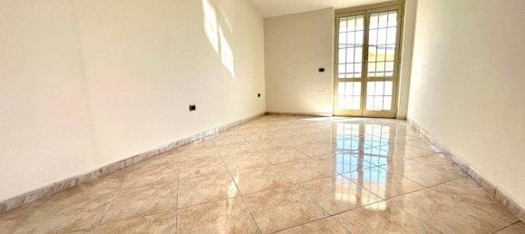 2 غرف نوم شقة في Acerra, Italy رقم 330293 17