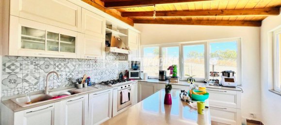 3 Schlafzimmer Villa in Civitavecchia, Italy, Nr. 258324 5