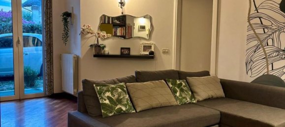5 rooms Apartment in Massa, Italy No. 265154 9