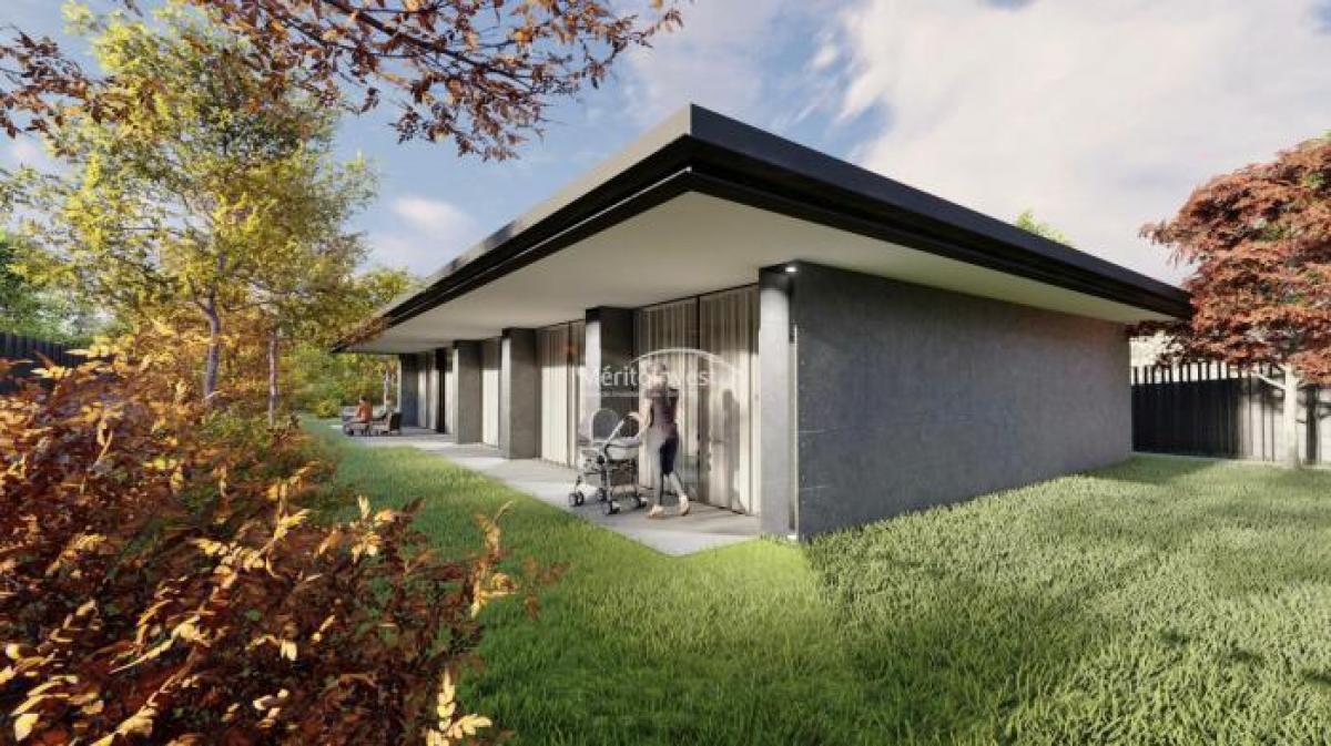 3 bedrooms House in Porto, Portugal No. 4201