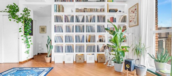 1 bedroom Apartment in Milan, Italy No. 341961 4