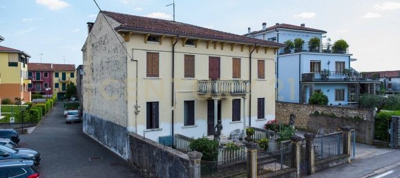 5 bedrooms Villa in Monteforte d'Alpone, Italy No. 54265 17