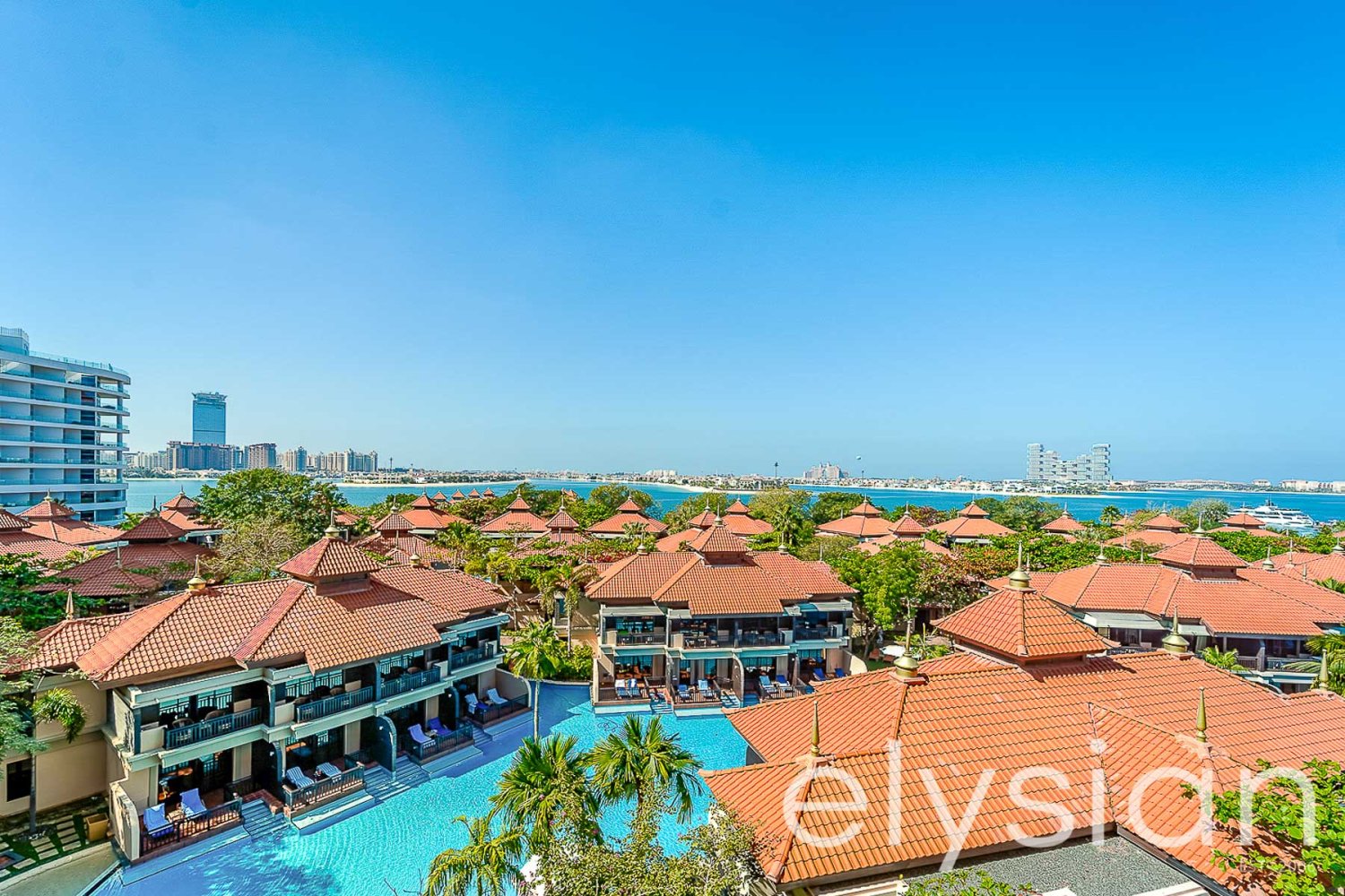 2 bedrooms Apartment in Palm Jumeirah, UAE No. 42342