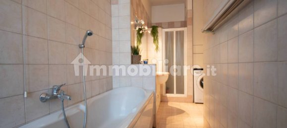 Apartamento de 2 dormitorios en Brescia, Italy No. 345300 18