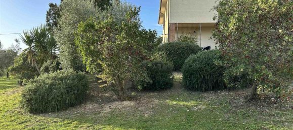 3 bedrooms House in Magliano in Toscana, Italy No. 1445 3