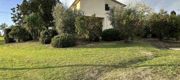 3 bedrooms House in Magliano in Toscana, Italy No. 1445 7