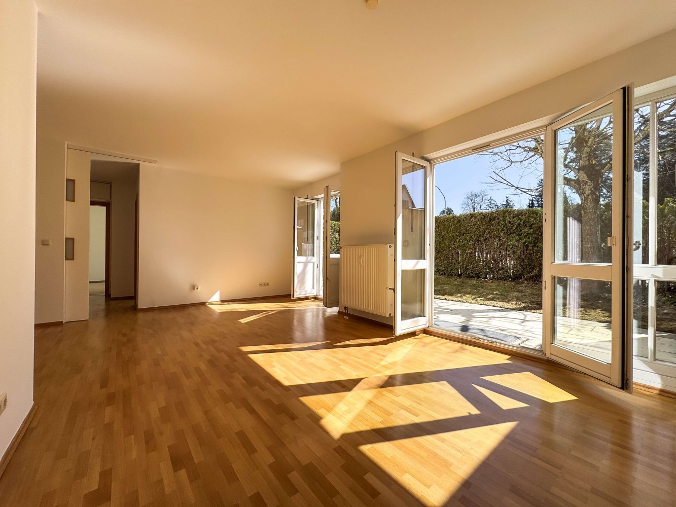 1 Schlafzimmer Doppelhaus in München, Germany, Nr. 131969