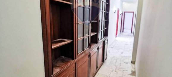 3 bedrooms Apartment in Catania, Italy No. 294416 10