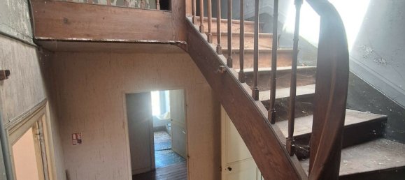 5 bedrooms House in Marans, France No. 282374 3