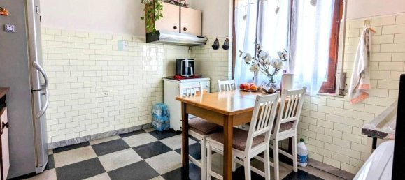 Вилла с 6 комнатами в Каррара, Италия № 38360 13