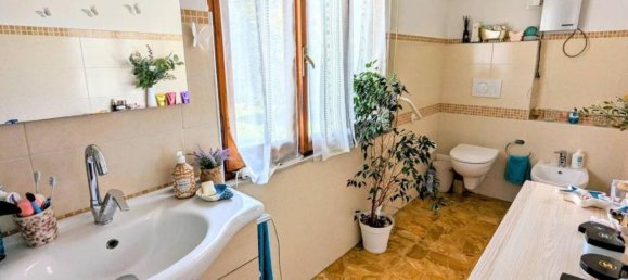 Вилла с 6 комнатами в Каррара, Италия № 38360 23