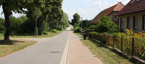 Adosado de 4 habitaciónes en Demmin, Germany No. 162913 6