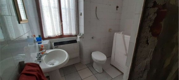 6 rooms House in Breme, Italy No. 5789 17