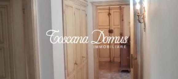 Apartamento de 7 habitaciónes en Siena, Italy No. 25249 10