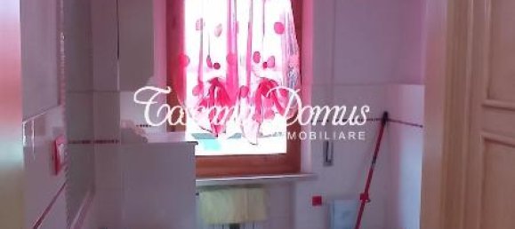 Apartamento de 7 habitaciónes en Siena, Italy No. 25249 27