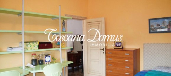 Apartamento de 7 habitaciónes en Siena, Italy No. 25249 17
