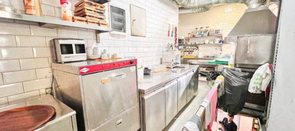 265m² Commercial property in Antalya, Turkey No. 33995 8