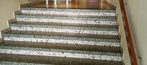 Квартира с 2 спальнями в Зиген-Виттгенштайн, Германия № 341272 4