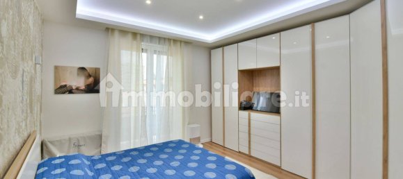 Apartamento de 2 dormitorios en Desio, Italy No. 354825 20