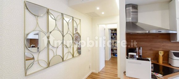 Apartamento de 2 dormitorios en Desio, Italy No. 354825 9