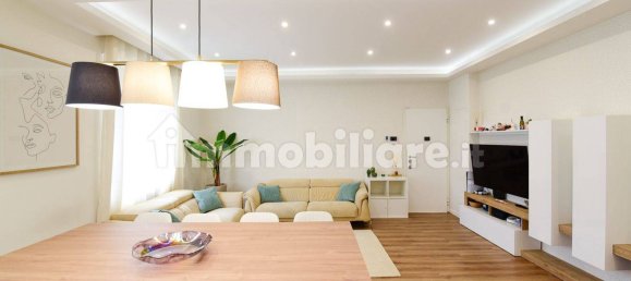 Apartamento de 2 dormitorios en Desio, Italy No. 354825 7