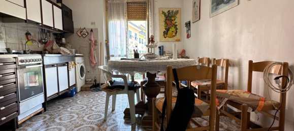 4-salle Appartement à Alassio, Italy No. 31689 11