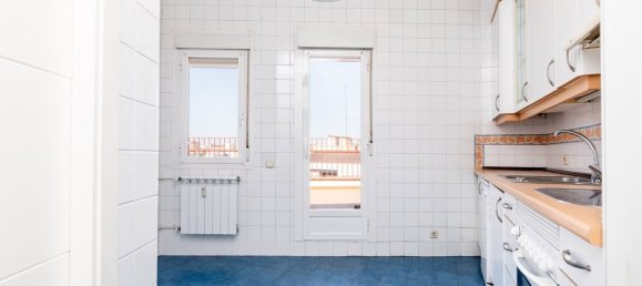 2 bedrooms Penthouse in Madrid, Spain No. 167448 12