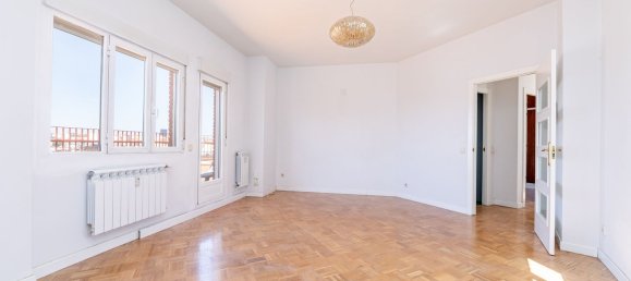 2 bedrooms Penthouse in Madrid, Spain No. 167448 14