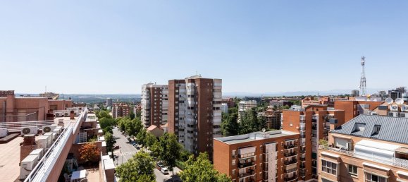 2 bedrooms Penthouse in Madrid, Spain No. 167448 26