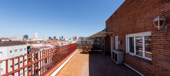 2 bedrooms Penthouse in Madrid, Spain No. 167448 4