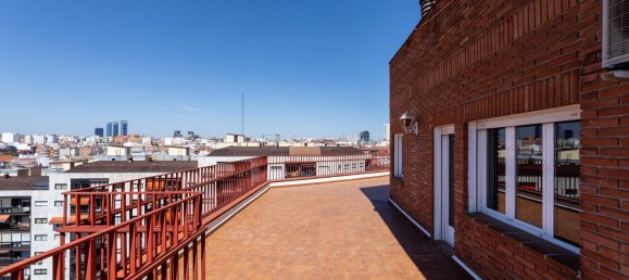 2 bedrooms Penthouse in Madrid, Spain No. 167448 5