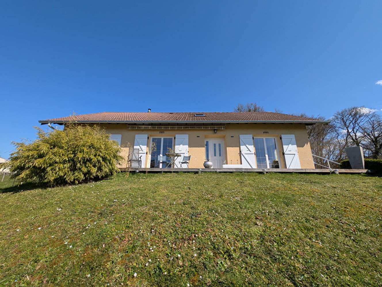 4 bedrooms House in Sourans, France No. 203195