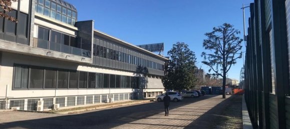 4600m² Office in Cusano Milanino, Italy No. 381424 39