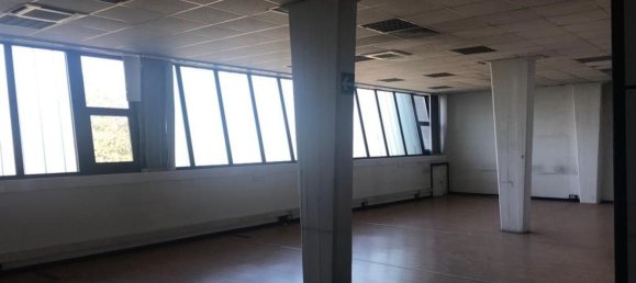4600m² Office in Cusano Milanino, Italy No. 381424 47