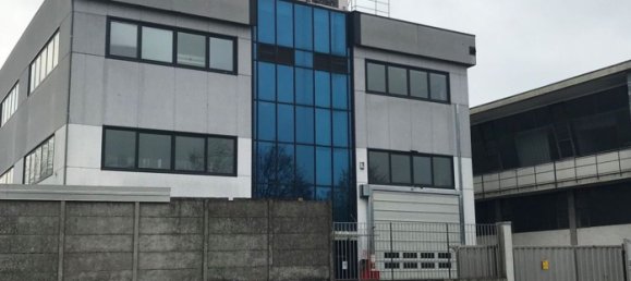 4600m² Office in Cusano Milanino, Italy No. 381424 7