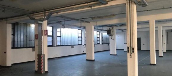 4600m² Office in Cusano Milanino, Italy No. 381424 40