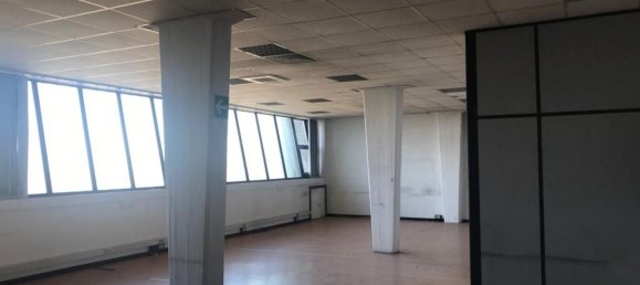 4600m² Office in Cusano Milanino, Italy No. 381424 42