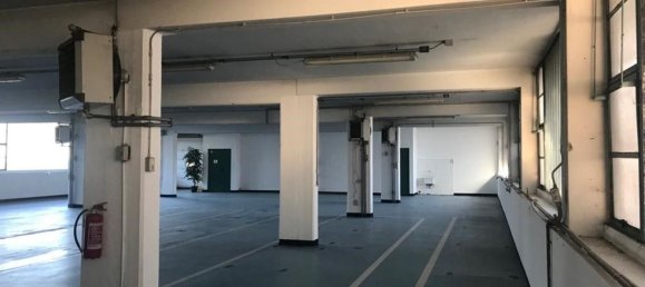 4600m² Office in Cusano Milanino, Italy No. 381424 23