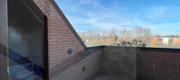 5غرفة شقة في Casalecchio di Reno, Italy رقم 31022 30