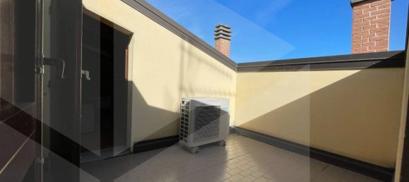 5غرفة شقة في Casalecchio di Reno, Italy رقم 31022 48