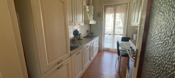 3 rooms Apartment in Cuggiono, Italy No. 331522 8