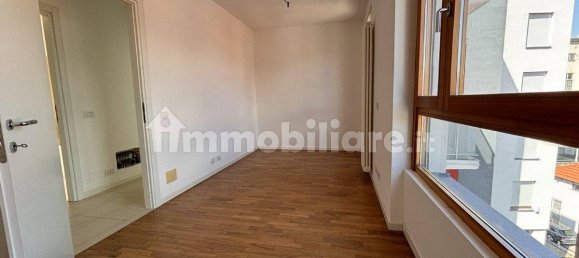 Apartamento de 2 dormitorios en Ivrea, Italy No. 67218 15