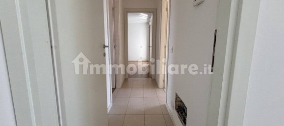 Apartamento de 2 dormitorios en Ivrea, Italy No. 67218 12