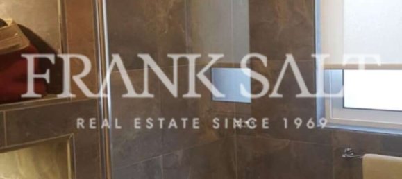 2 bedrooms Apartment in Saint Julian's, Malta No. 9982 4